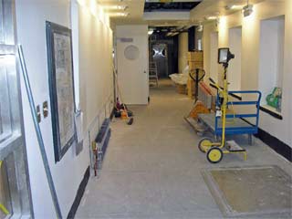 the B3 downstairs hallway with niches that would become display cases