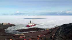 Polar Star in Winter Quarters Bay