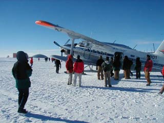 Russian aircraft at Pole
