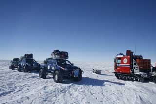 Arctic Trucks meets the Norwegian-American traverse