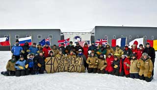 group photo of women at Pole in 2009