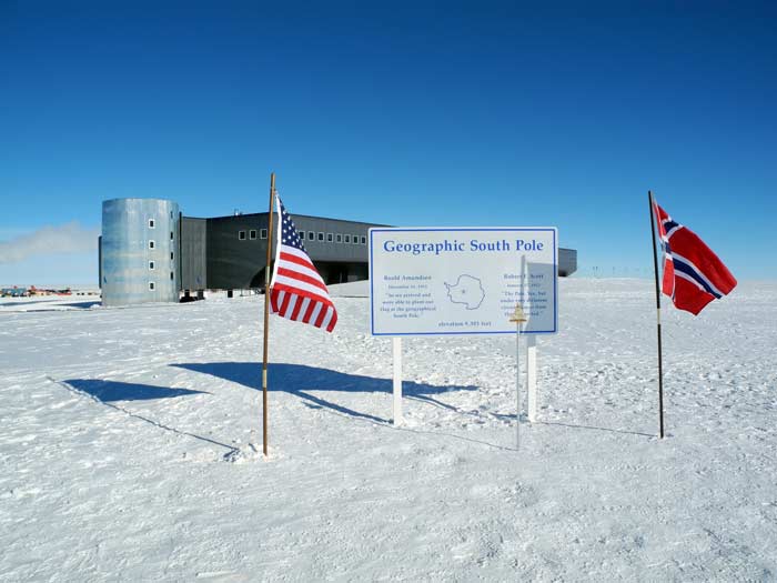 South Pole sign at bicentennial time